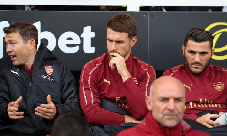 L'ultimo giorno di Ramsey all'Arsenal: 'Grazie, Rambo!'