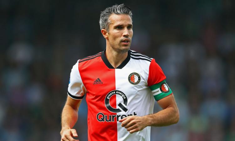 Van Persie, sfottò alla Juve: 'Ajax? Noi avremmo vinto 11-2'