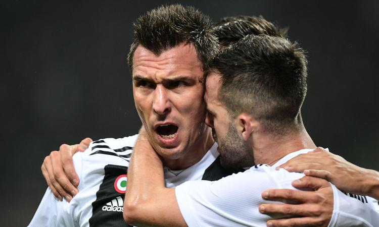 Mandzukic-Ronaldo, la Juve regola il Milan: Higuain perde la testa