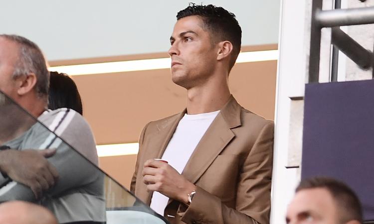 Ronaldo, blitz a San Siro: il Portogallo lo aspetta