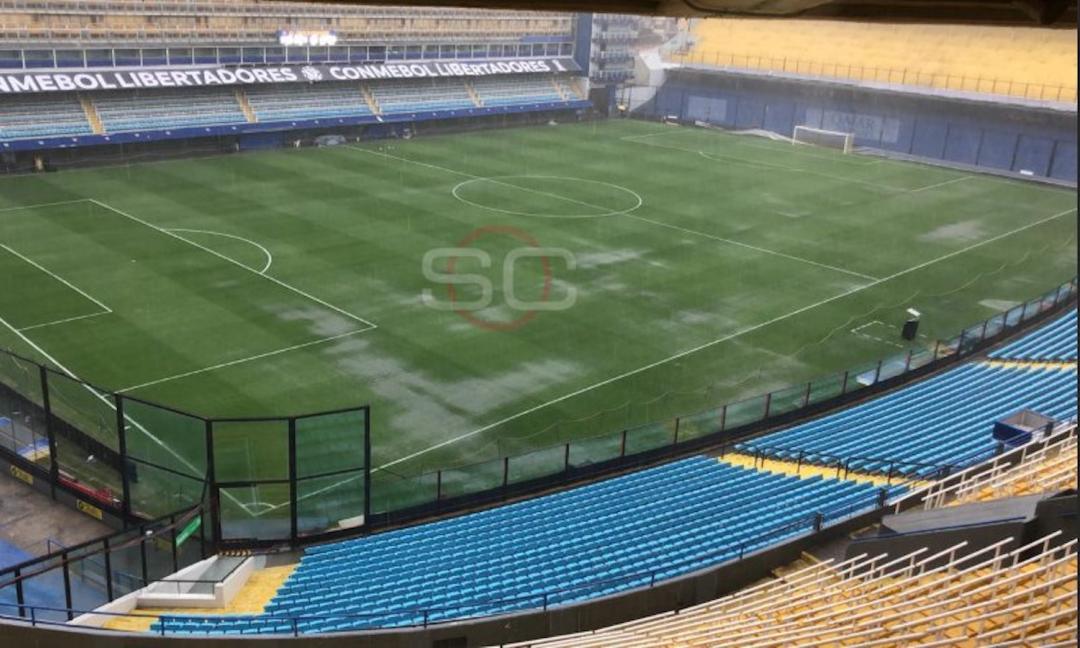 Boca-River rinviato per pioggia, ironia social: 'Collina avrebbe fatto giocare'