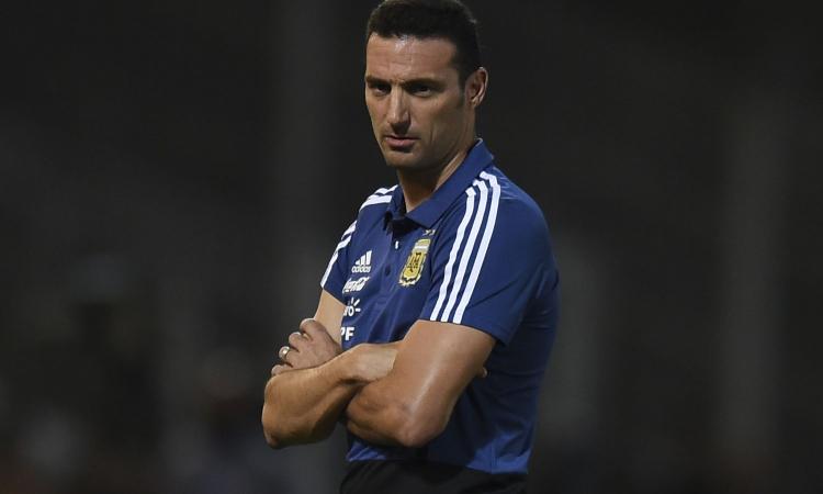 Scaloni: 'Dybala? La Juve ha lo stesso problema dell'Argentina'