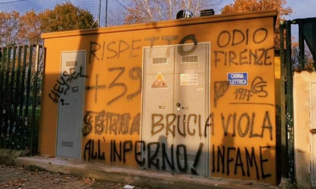 Firenze, modificata la scritta su Heysel e Scirea: 'Viola infame' FOTO