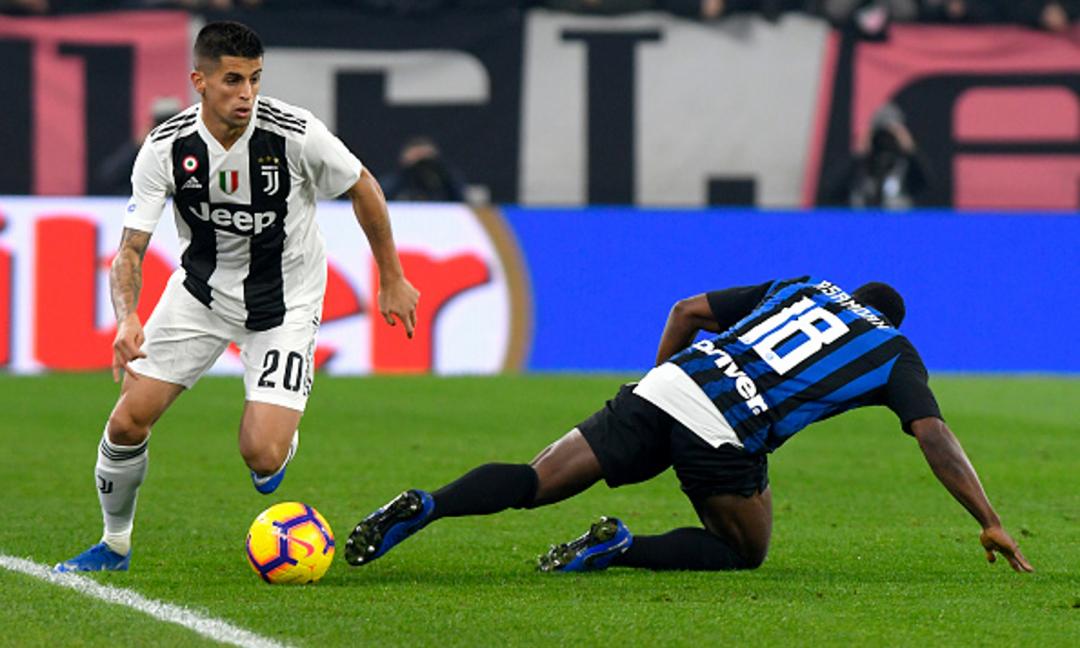 Compro Cancelo, vendo Asamoah