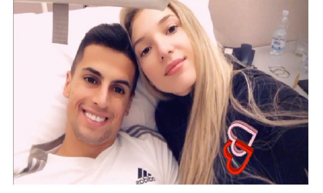 La Sexy Daniela Al Fianco Di Cancelo Guarira Ancora Piu In Fretta Gallery Ilbianconero Com