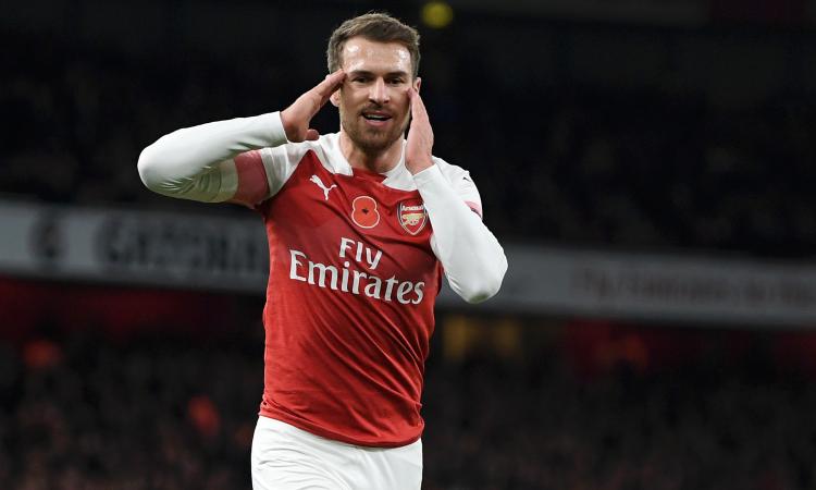Ramsey alla Juve, i tifosi dell'Arsenal attaccano il club: 'Vergogna!'
