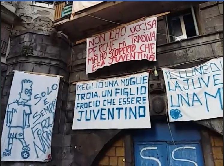 VERGOGNA a Napoli: ecco la 'piazzetta Juve merda', striscioni ignobili VIDEO