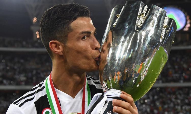 La Uefa celebra Ronaldo: ecco tutti i record in carriera