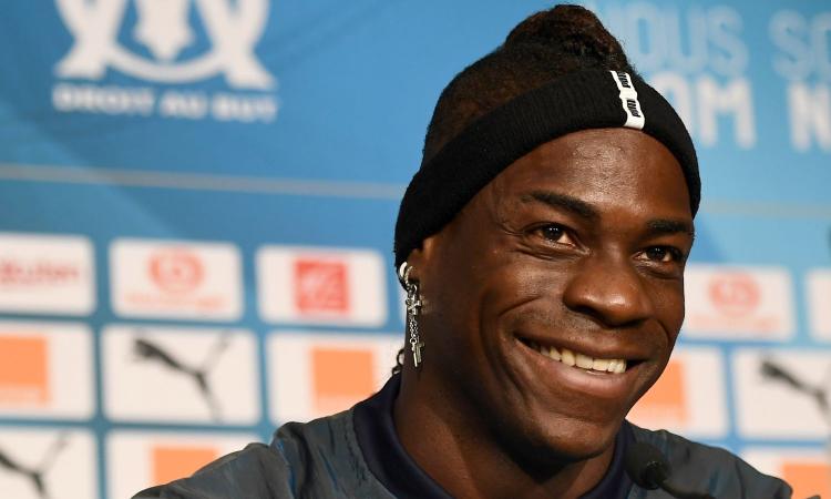 Balotelli: 'Non sono pazzo. Nazionale? Fuori non per colpa mia, sul razzismo...'