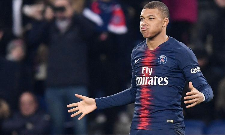 La Juve ci prova per Mbappé: la strategia per strapparlo al PSG