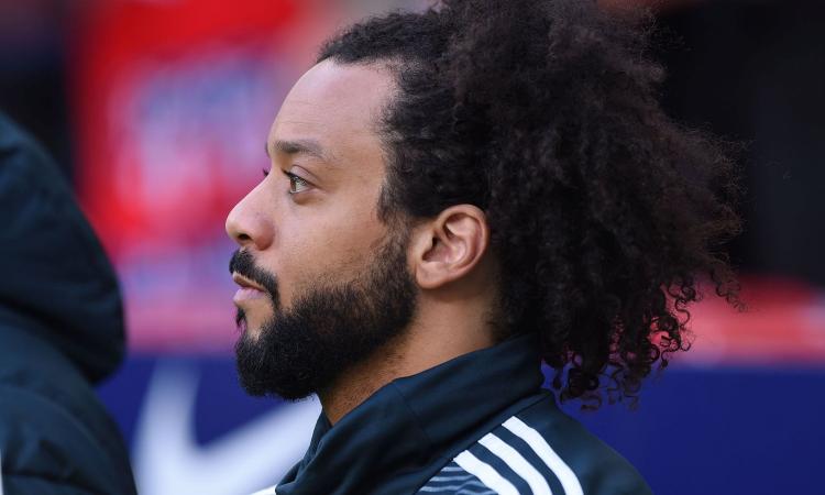 Real, un affare spinge via Marcelo: cosa cambia per la Juve