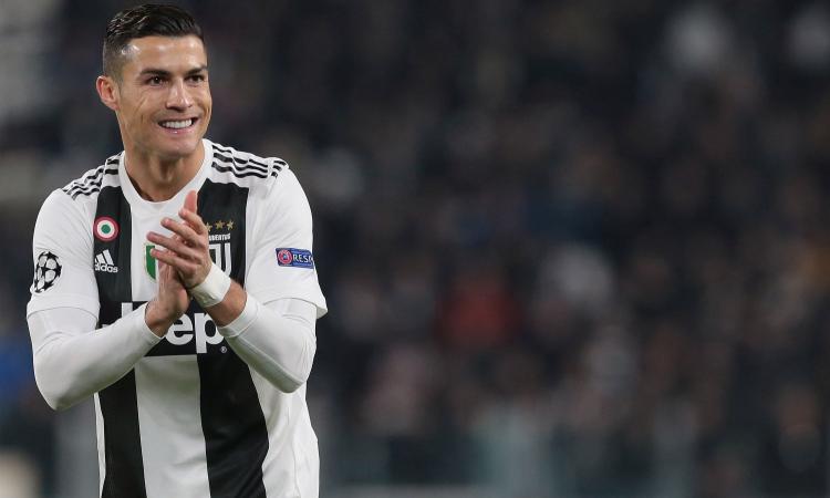 Meret-Ronaldo, rosso giusto: ecco cosa dice il regolamento