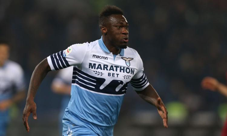 L'ex Lazio Caicedo al veleno: 'Ormai giocare in 12 contro 10 è dura' FOTO