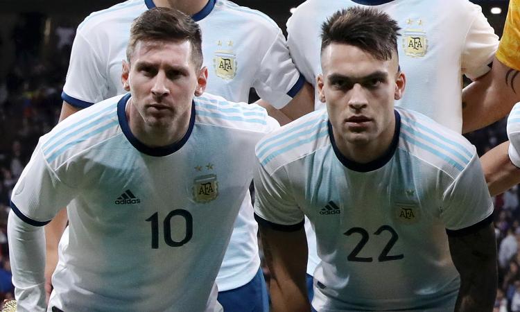 Messi chiama Lautaro al Barcellona: 'Impressionante, come Suarez'. Assist alla Juve?