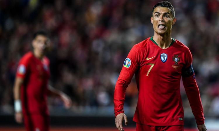 Ronaldo dopo la sconfitta con la Germania: 'Crediamoci ancora'
