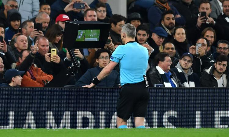 Champions League, chi sarà l'arbitro di Ferencvaros-Juve