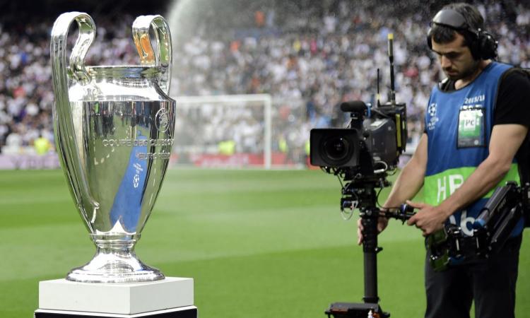 Champions: due gare a settimana su Mediaset, c'è l'accordo con Sky