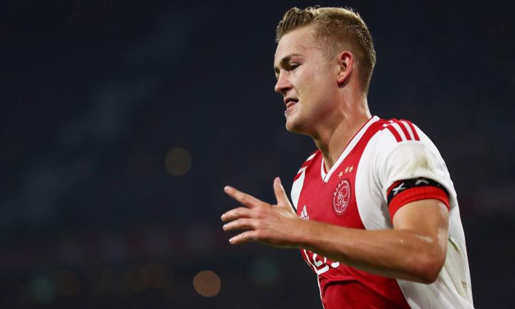 Juve-Ajax, le dirigenze hanno parlato di De Ligt: le ultime