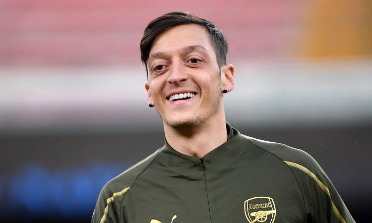 Juve su Ozil? Il giocatore ha scelto il suo futuro