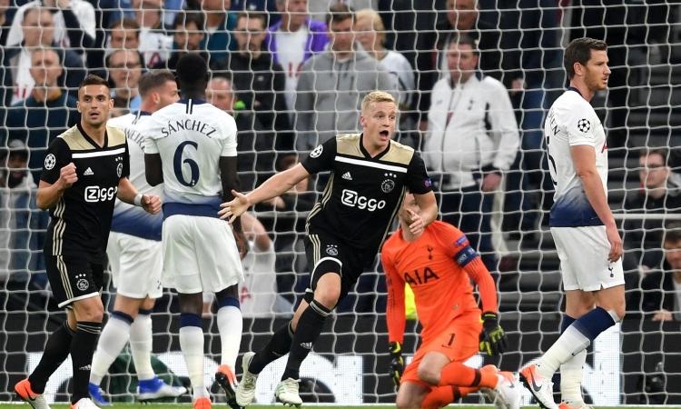 L'Ajax sbanca anche Londra: 1-0 al Tottenham, decide van de Beek