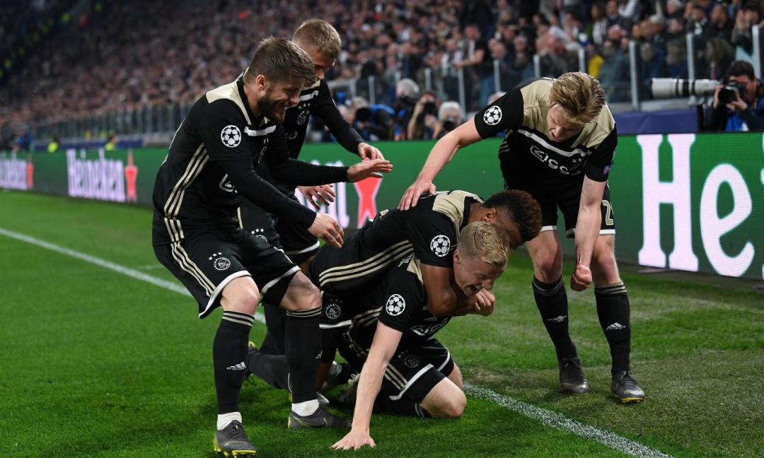 Ajax, Van de Beek spaccone: 'Potevamo farne 5 alla Juve'