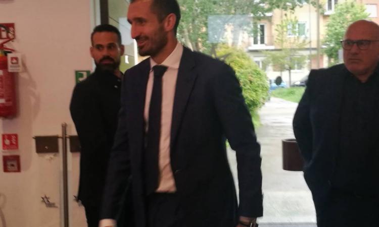 Chiellini, cena a Torino con un ex Juve FOTO