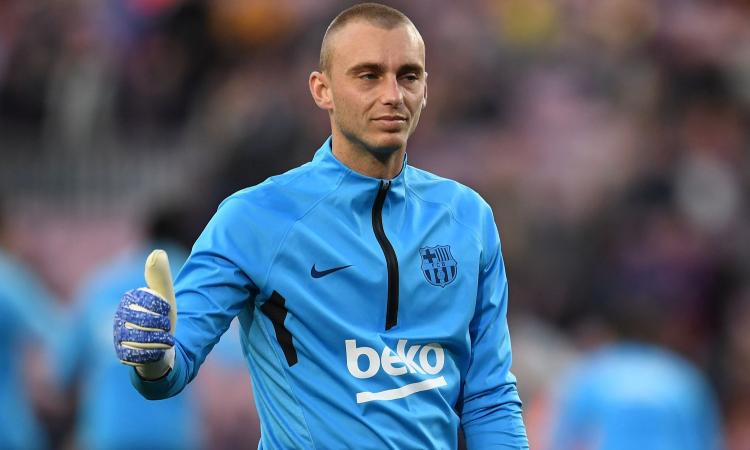 Cillessen, il Barcellona spara alto: la Juve riflette