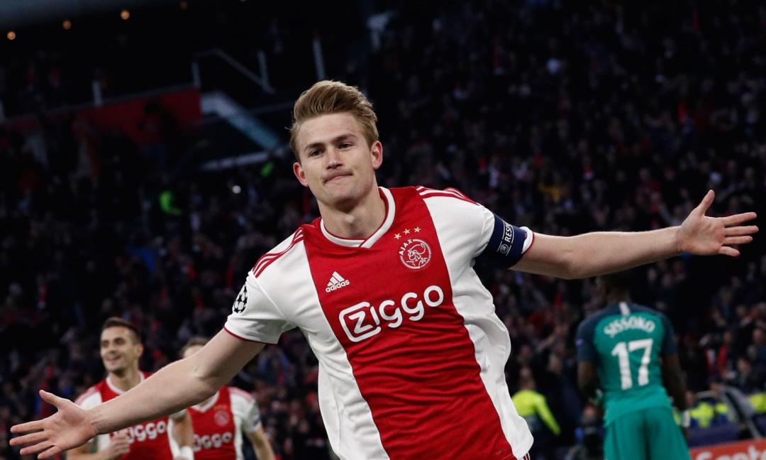 De Ligt-Juve: la bella AnneKe rivela un indizio di mercato? VIDEO
