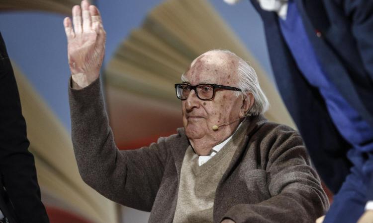 Muore Andrea Camilleri: aveva 93 anni