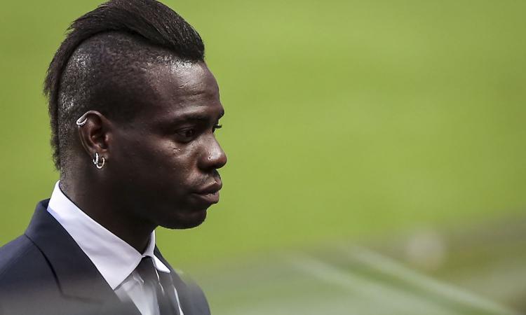 Balotelli snobba la Juve: 'Al massimo da secondo posto'