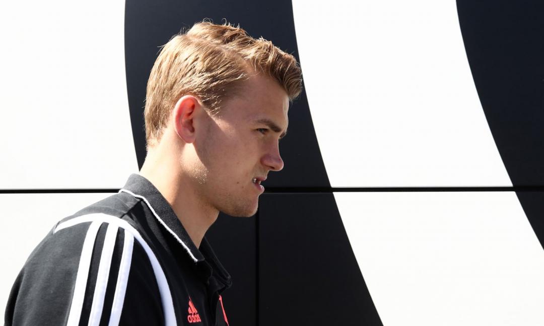 De Ligt: 'Miglior ricordo? L'Ajax. Se non avessi fatto il calciatore...'