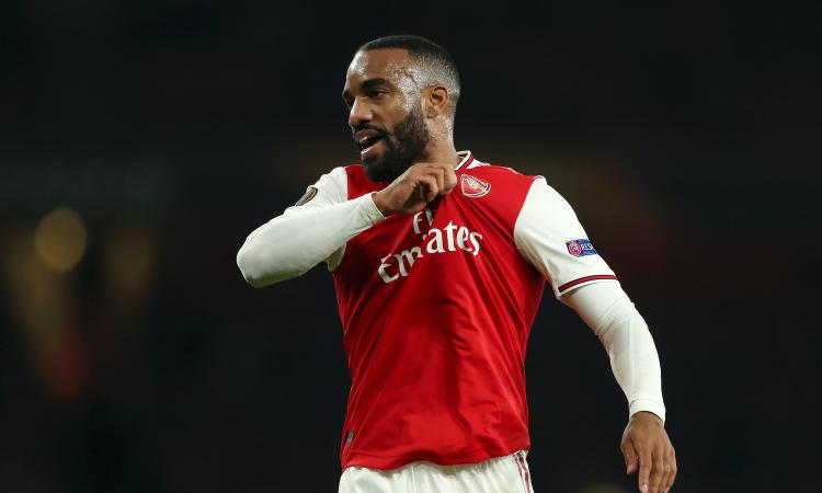 Juve, occhi su Lacazette: come gioca e come lo impiegherebbe Pirlo