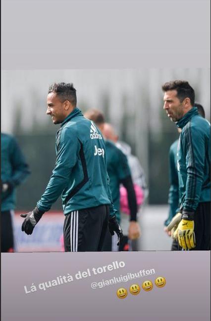 Danilo e il torello con Buffon: 'Quanta qualità' FOTO