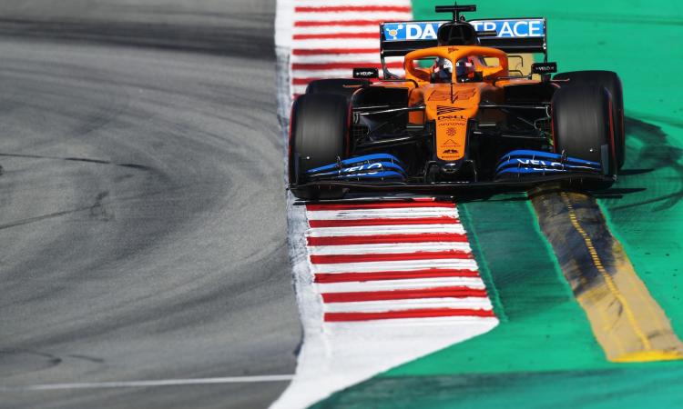 F1, membro della McLaren positivo al Coronavirus: il team si ritira dal GP d'Australia