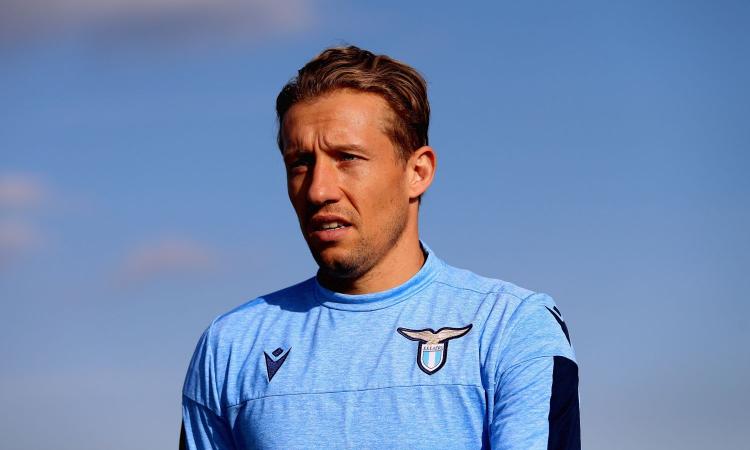 Lucas Leiva snobba la Juve: 'La sfida scudetto è con noi'