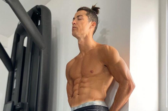 Cristiano Ronaldo, allenamenti e un super fisico FOTO