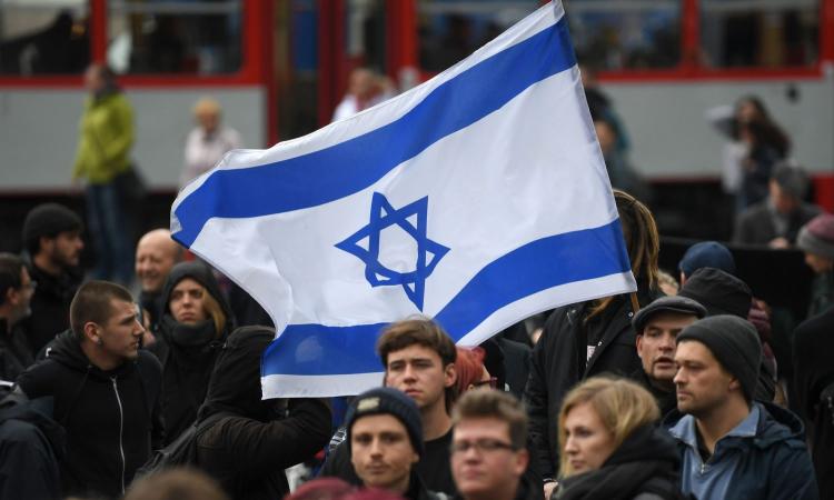 Tensione in Israele, anche Tel Aviv minacciata dall'attacco della Jihad. Domani l'arrivo della Juve