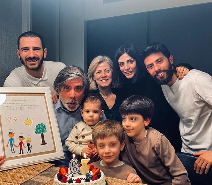 Festa a casa Bonucci, è polemica. La moglie: 'Criticate tutto, ma non il nostro senso civile'