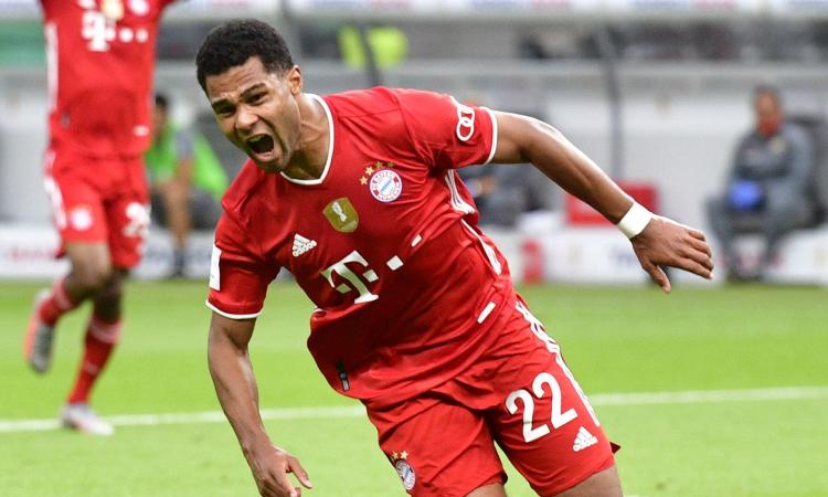 Dalla Germania: spunta una foto di Gnabry con un cappello della Juve, i tifosi impazzano 