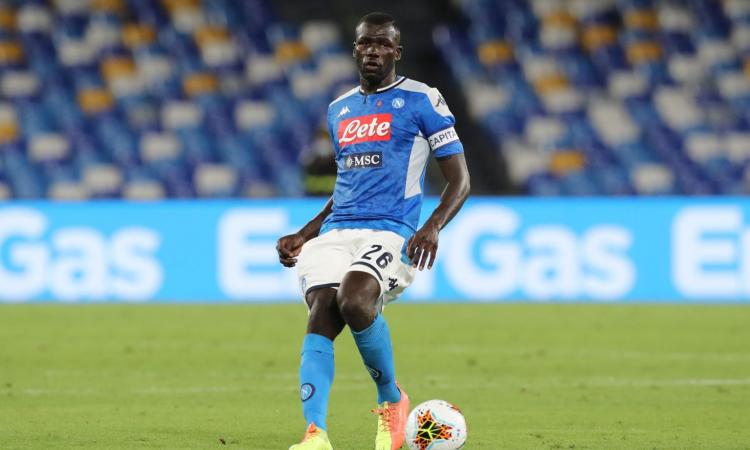 Napoli, patente nautica senza esame: guai per Koulibaly e altri due calciatori