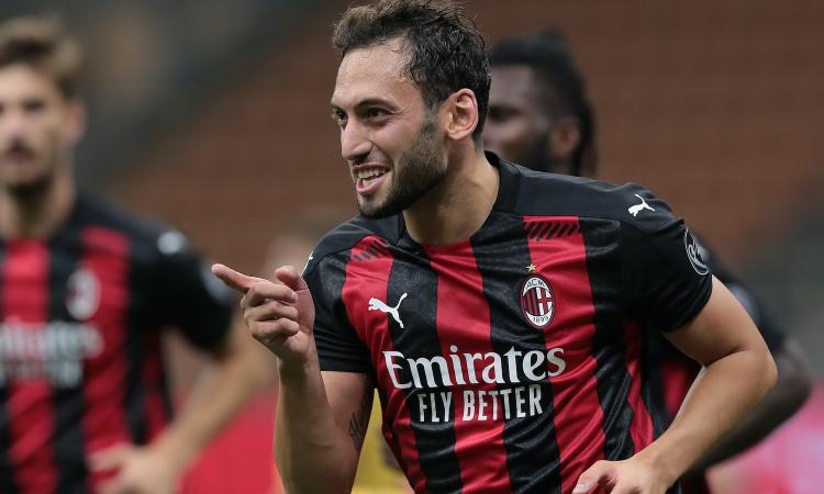 Calhanoglu colpo a parametro zero? La posizione della Juve, tra Milan e rinnovo…