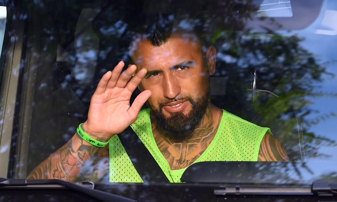 Inter, 'mistero' Vidal: perché non è volato a Milano