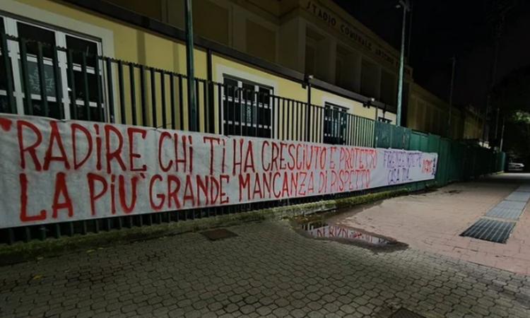 Striscione contro Chiesa: 'Traditore, infame, Firenze non è più casa tua' FOTO