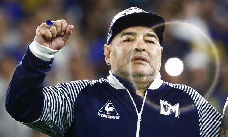 Operazione al cervello d'urgenza per Maradona: le condizioni