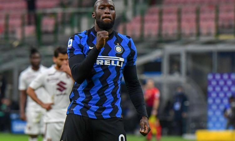 Lukaku sfida: 'Io tra i top 5 al mondo, posso fare come Messi e Ronaldo'