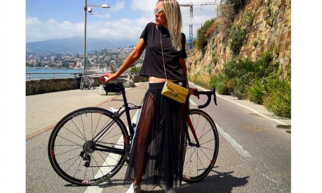 Anna, la bella ciclista che tifa Juve: 'Sogno una gara allo stadio' GALLERY