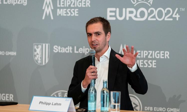 Lahm: 'Tanti duelli con Buffon e Chiellini. Ma a fine partita c'era rispetto'