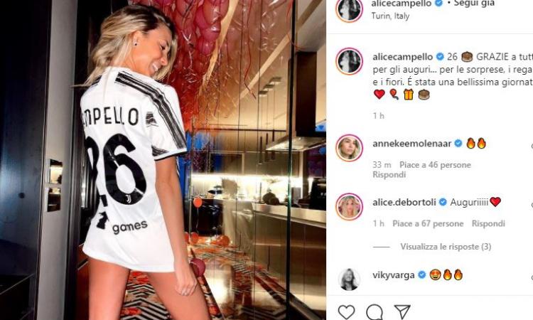 Lady Morata, maglia Juve e posa sexy: 'Grazie a tutti per gli auguri!' FOTO