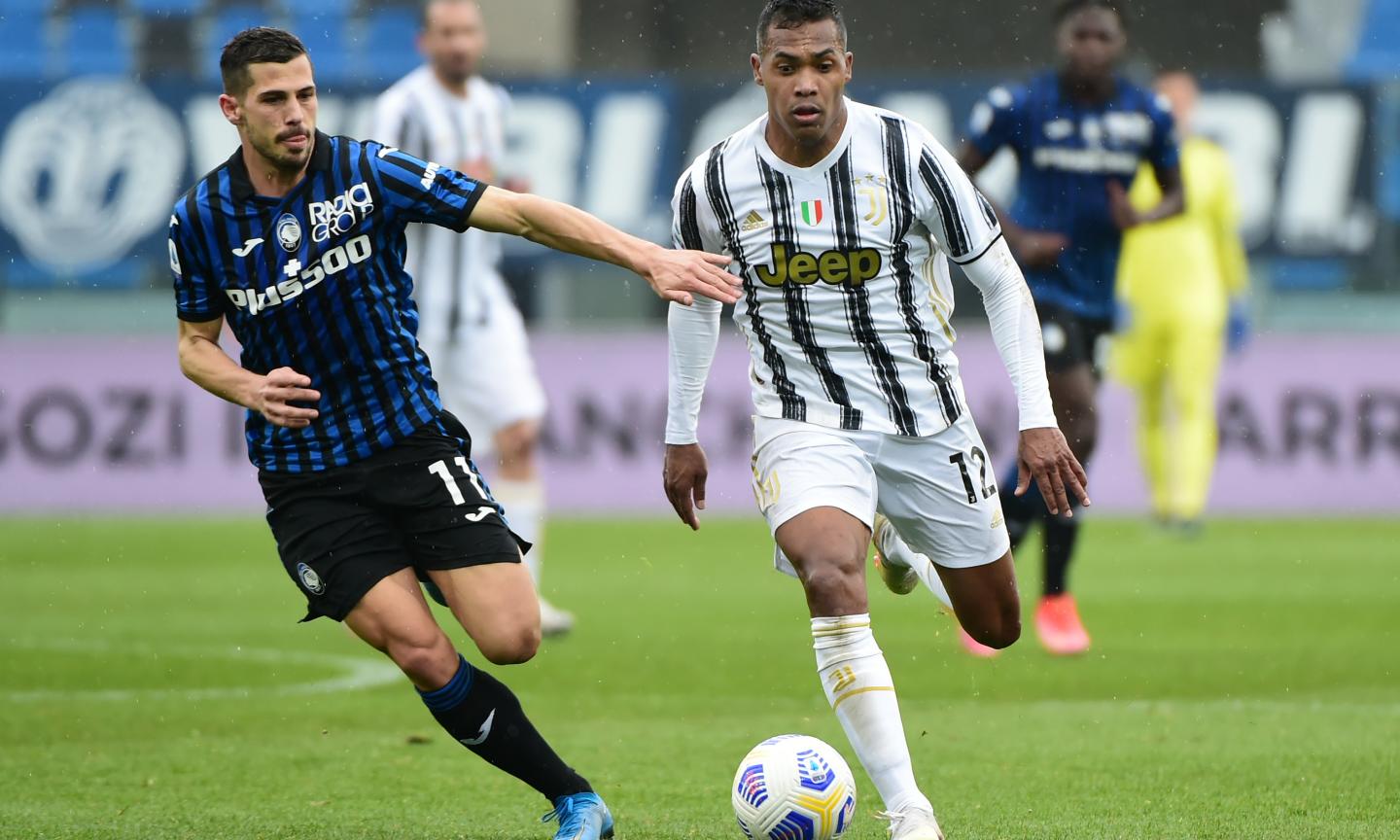 Chelsea, c'è l'offerta per Alex Sandro!