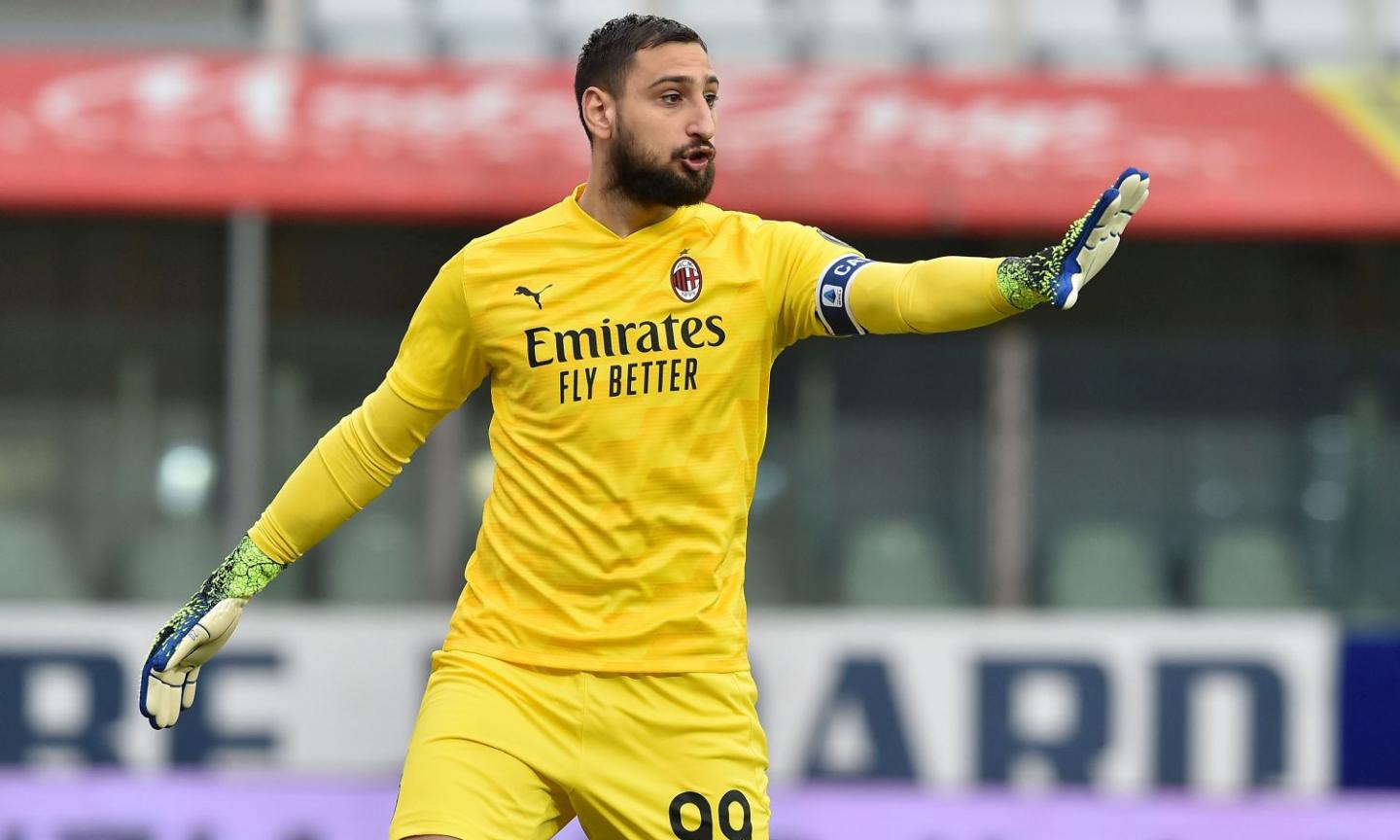 Chirico: 'Donnarumma è della Raiola FC, i propri interessi prima del club. Se va alla Juve? A una sola condizione'